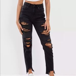 AE Strigid Ripped Mom Jeans